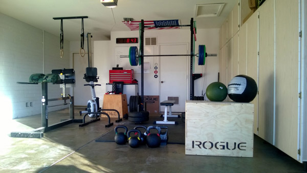 Check out the padding on the GHD... Camo! Nice garage gym. Has everything needed to WOD