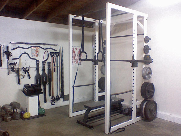 badass garage gym - look at that attachment wall!
