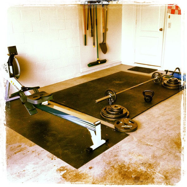 Except for perhaps some squat stands, this is all the gym you need to get big #garagegym