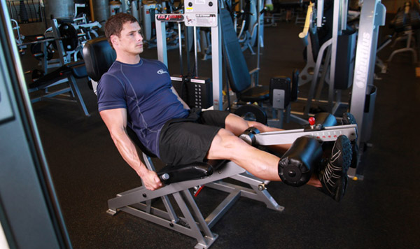 Free-weight alternatives to the leg extension machine