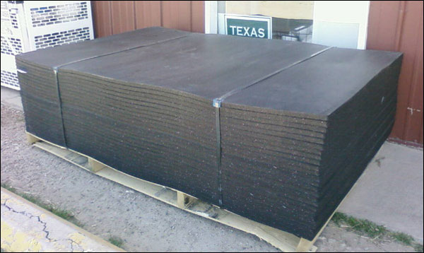 4 ft. x 6 ft. Thick Rubber Stall Mat at Tractor Supply Co.