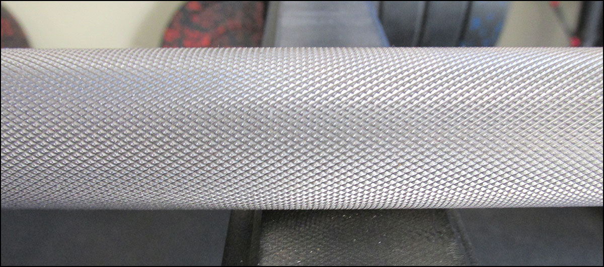 Rogue Ohio SS Bar knurl pattern