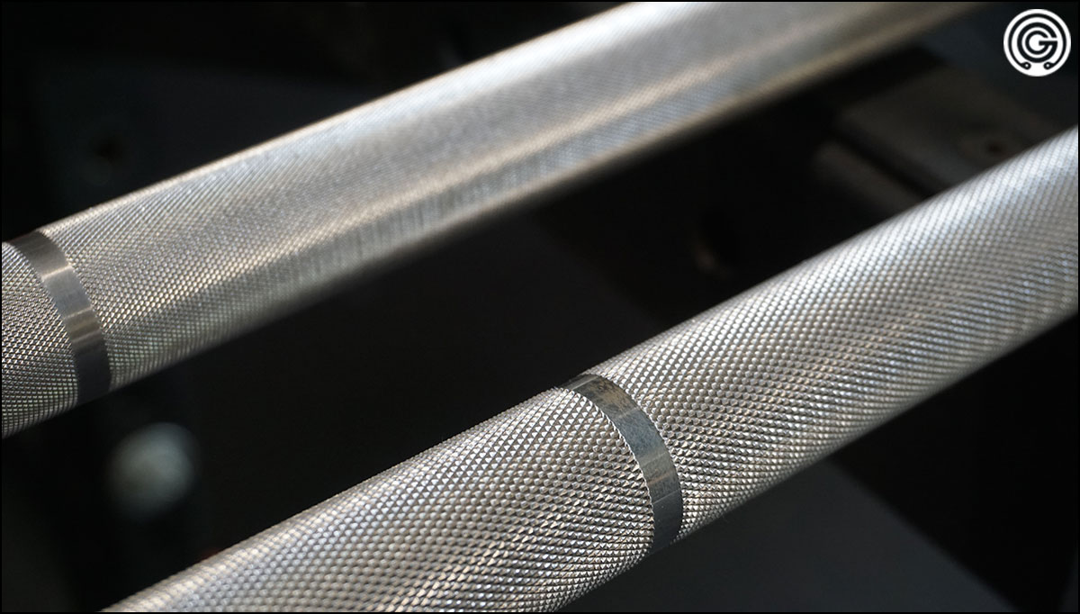 Vulcan SS Absolute Power Bar (bottom) knurling vs that of the American Barbell Elite