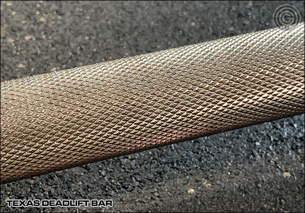 Close up - Texas Deadlift Bar Knurling